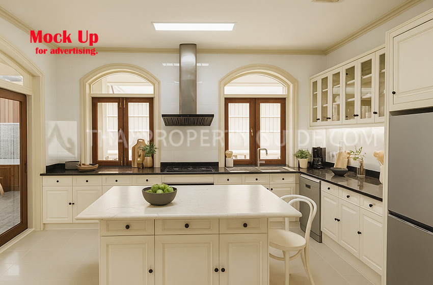 House with Private Pool in Nichada Thani 